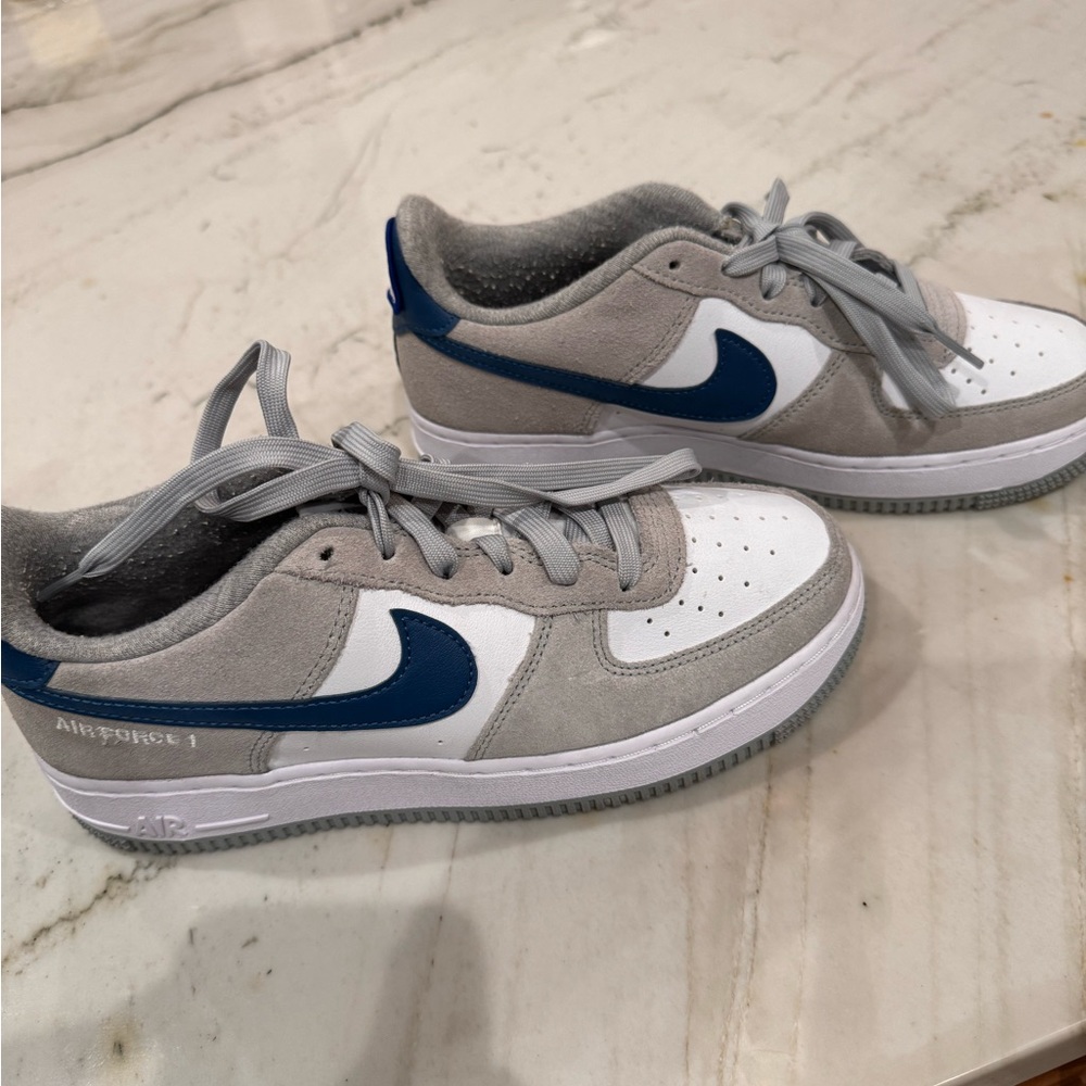 Air Force 1’s - size 6 youth